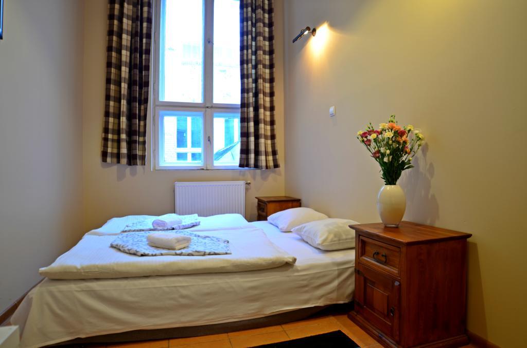 The One Hostel Вроцлав Экстерьер фото